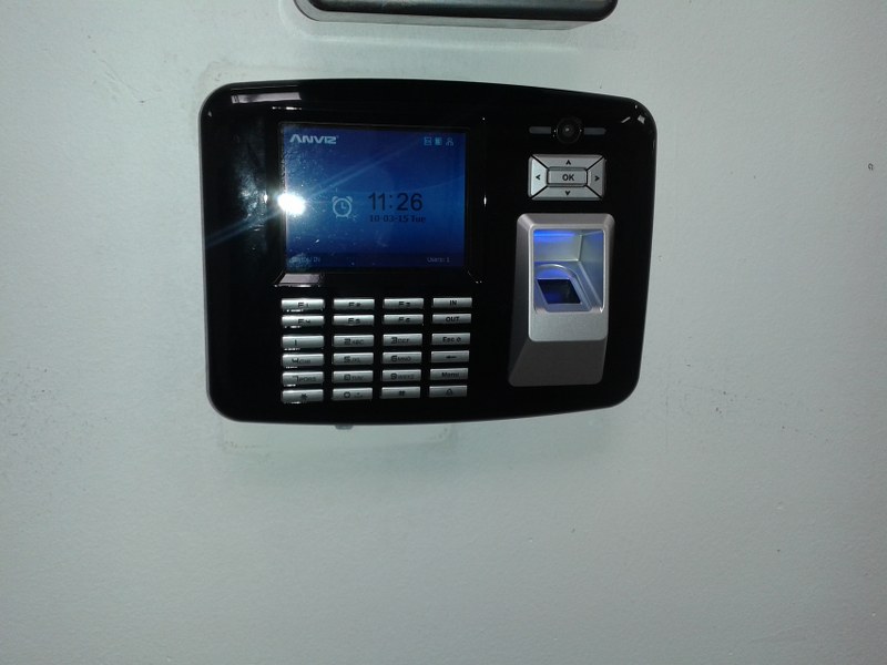  OA1000 Mercury Pro Anviz rilevazione presenze biometrico installazione azieda manifatturiera